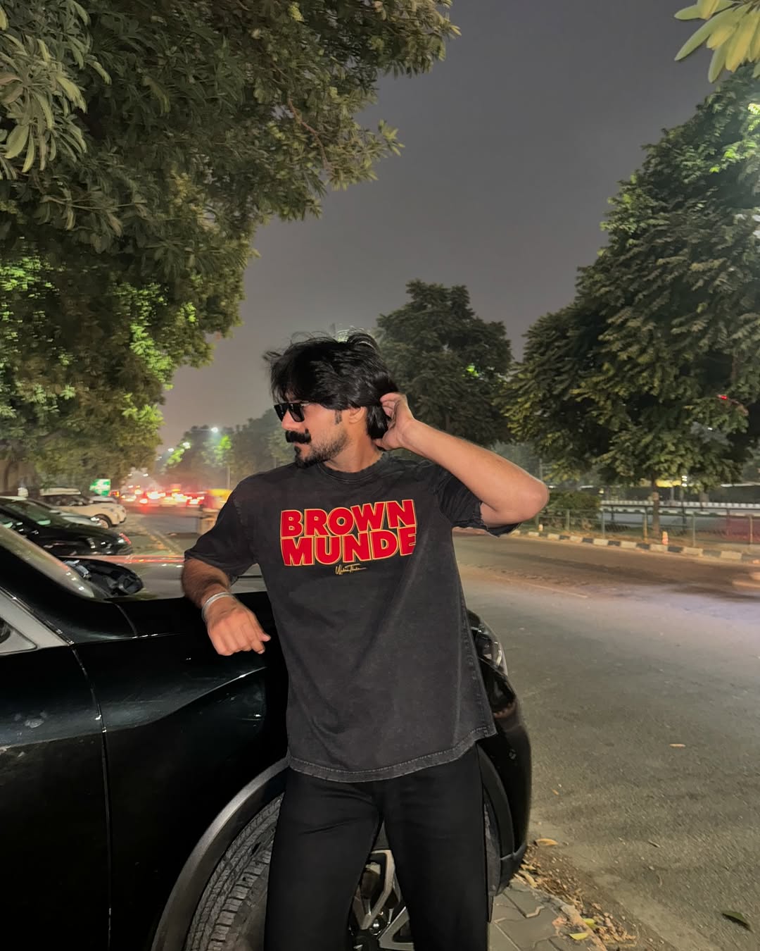 BROWN MUNDE STONEWASH TEE
