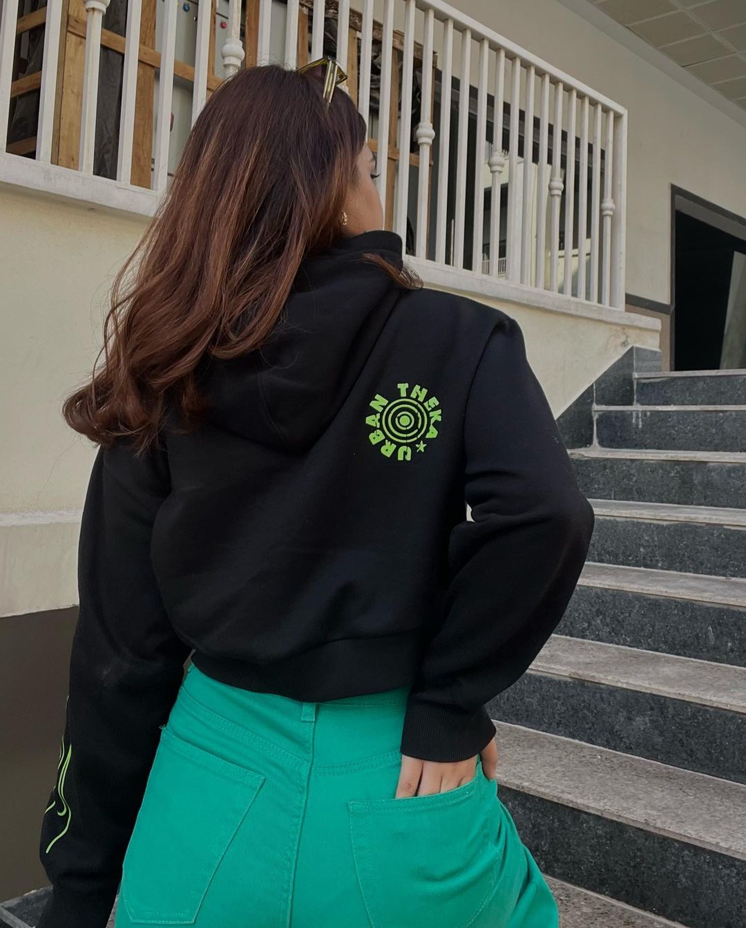 G.O.A.T SWEATSHIRT NEON GREEN